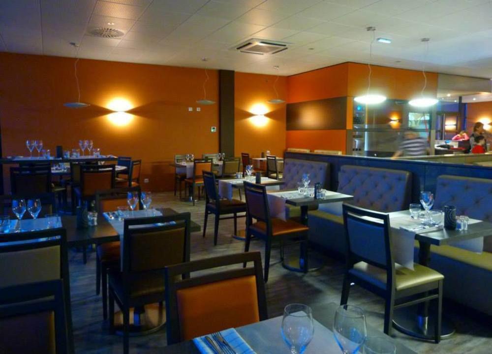 Hotel Le Kolibri Tournus Exterior photo